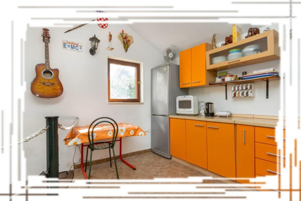 Hostel Oktarin Kaštela Εξωτερικό φωτογραφία